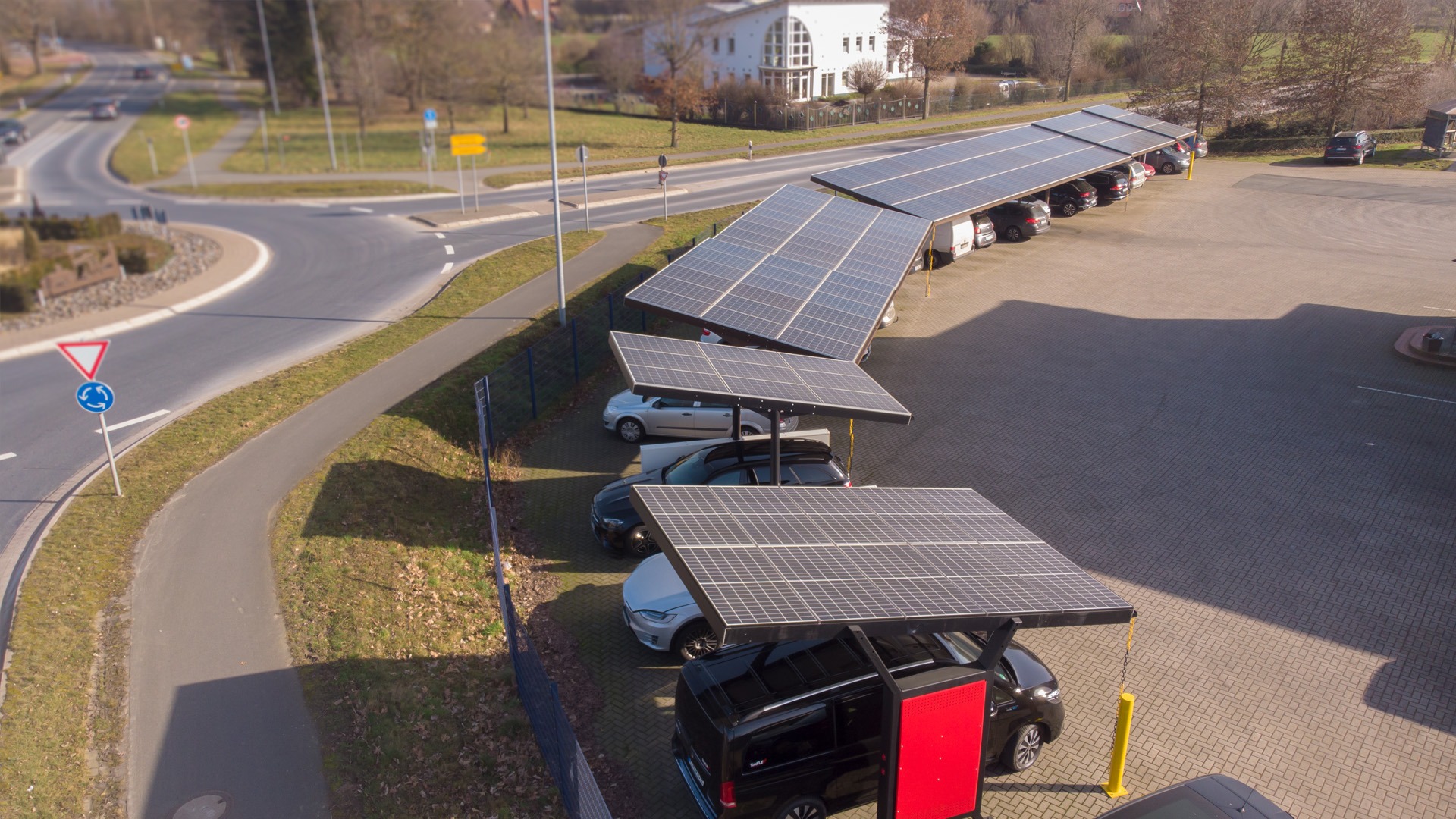 Solar Carports bei Schickling Maschinenbau